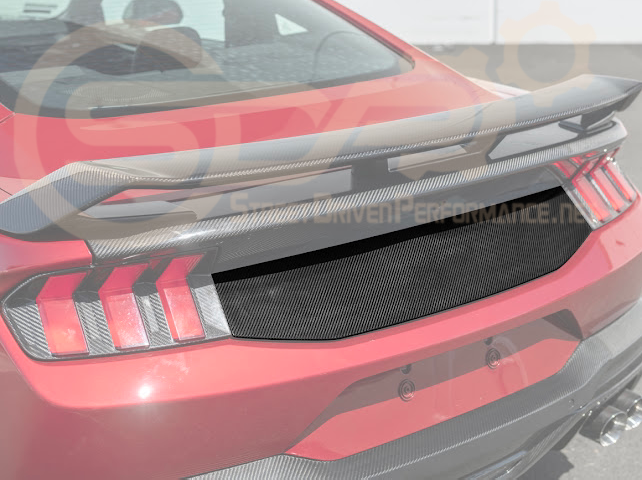 2024-UP FORD MUSTANG S650 | CARBON FIBER REAR TRUNK PANEL COVER TRIM